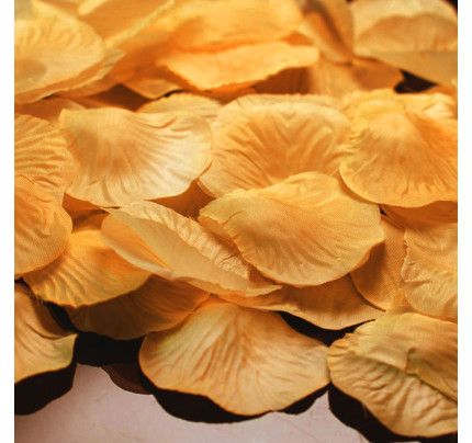 Textilní plátky růží na házení 48 x 52 mm - oranžová (100 ks/bal)